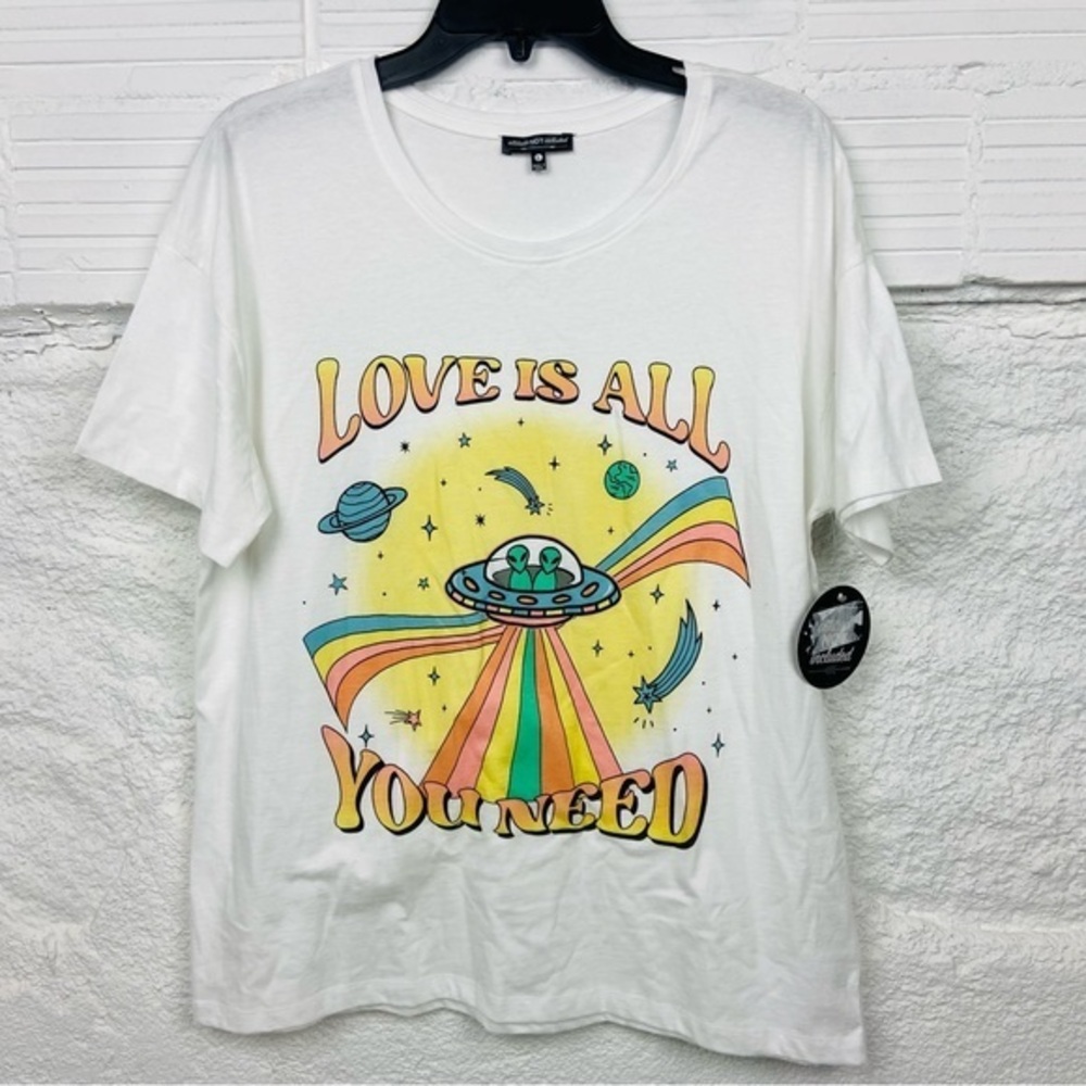 NWT ATTITUDE NOT INCLUDED white colorful LOVE IS All YOU NEED funky Alien top L